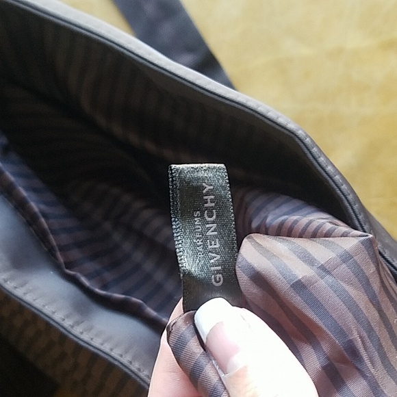 GIVENCHY brown crossbody messenger shoulder travel bag - Picture 7 of 13